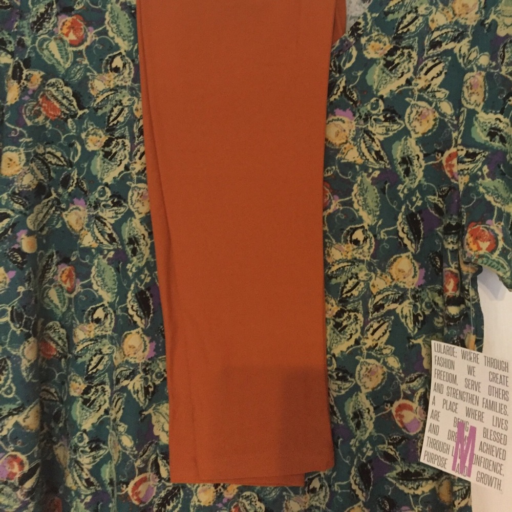 LulaRoe Outfit